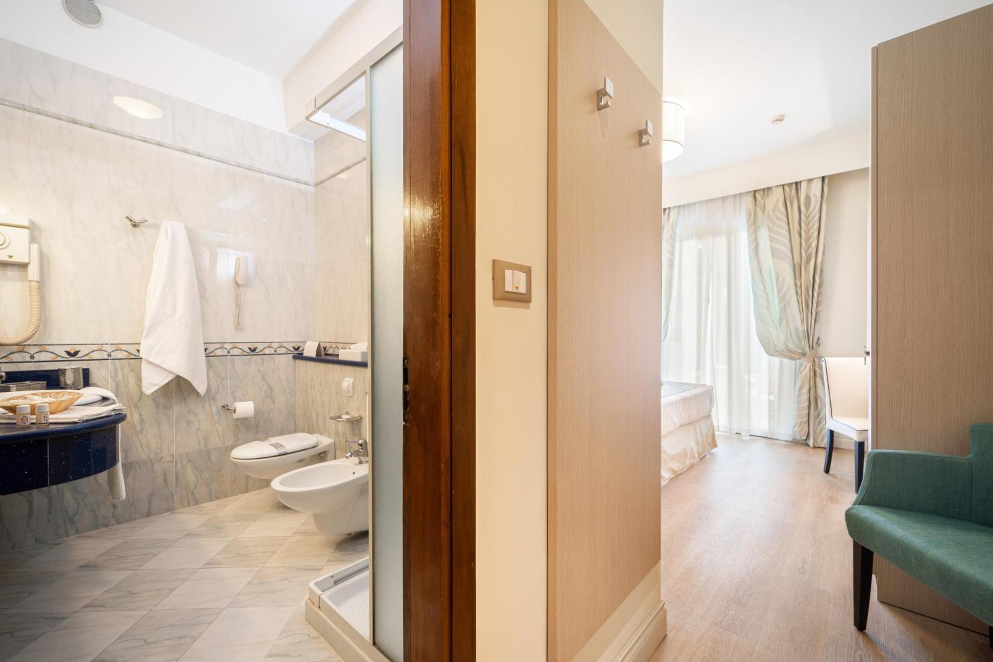 Hotel Ariston Molino Buja Abano Terme Quarto foto