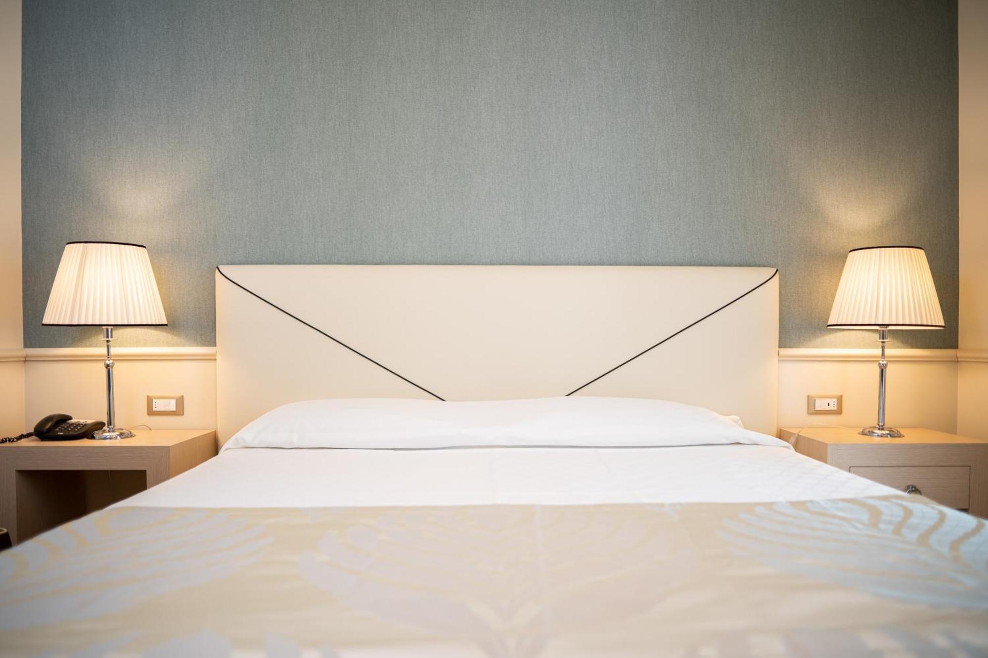 Hotel Ariston Molino Buja Abano Terme Quarto foto