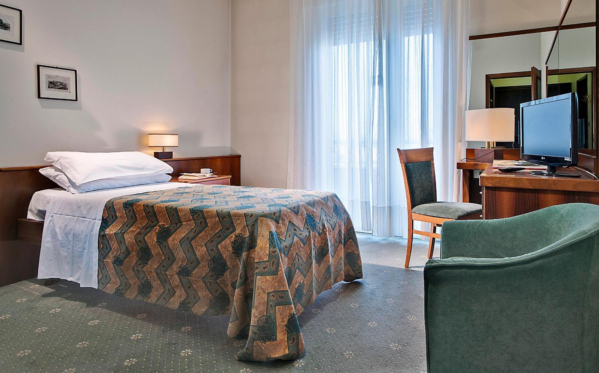 Hotel Ariston Molino Buja Abano Terme Quarto foto
