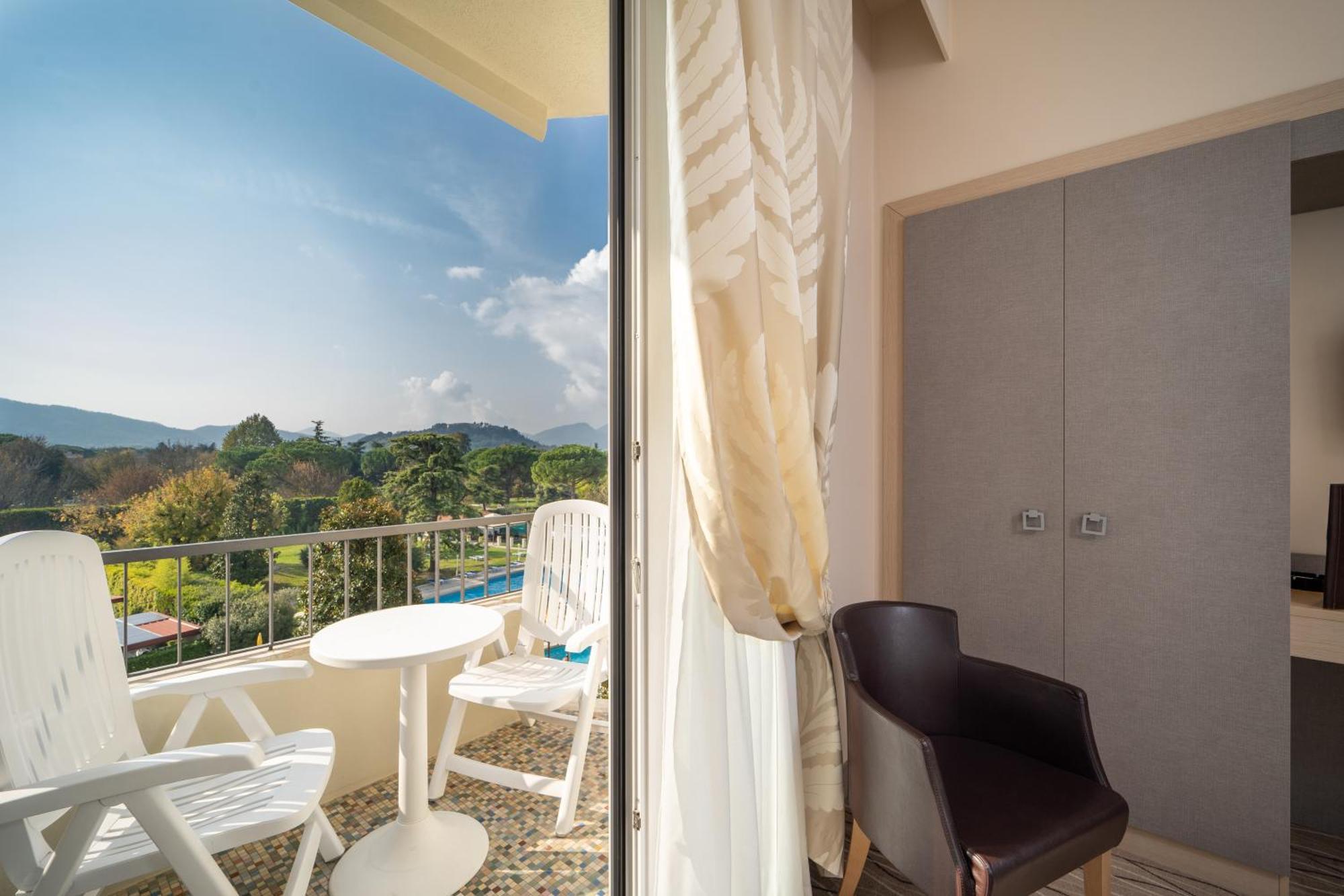 Hotel Ariston Molino Buja Abano Terme Quarto foto